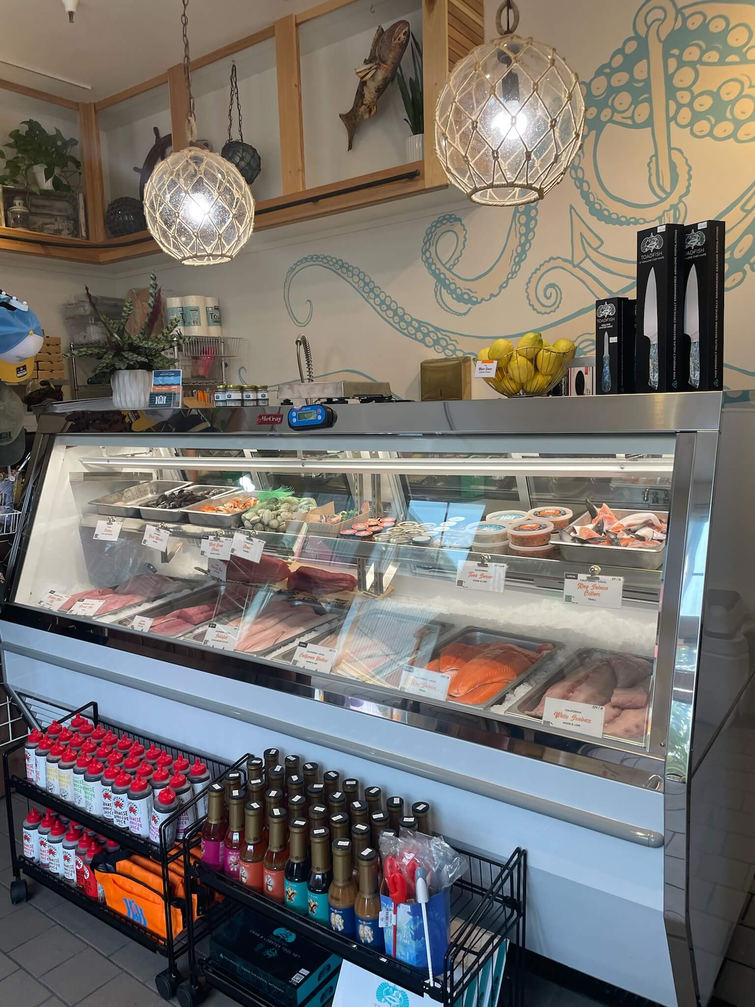 H&H Fresh Fish Westside Fish Counter