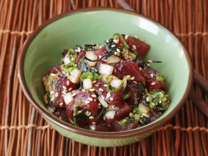 Tuna Poke (Hawaiian Raw-Tuna Salad)